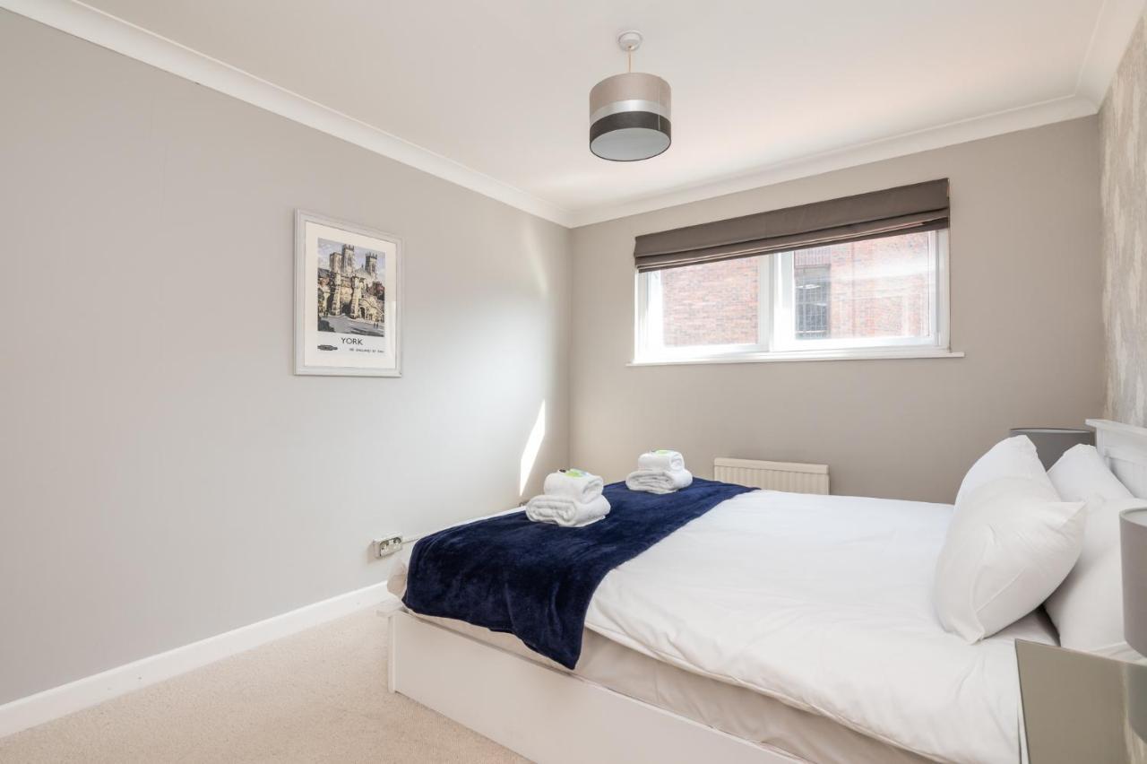 Gorgeous Central Modern - Pass The Keys *